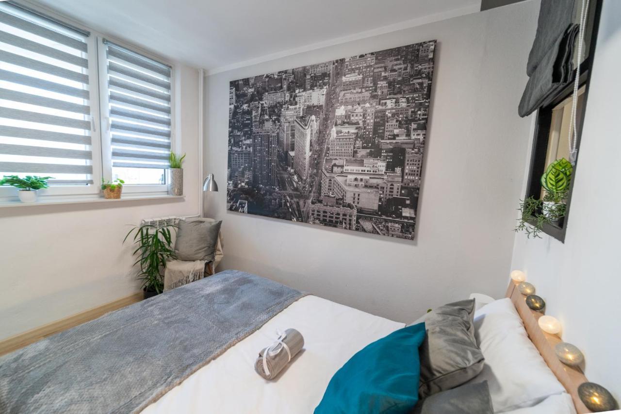 Metro Lux Home Apartment Warsaw Exterior photo